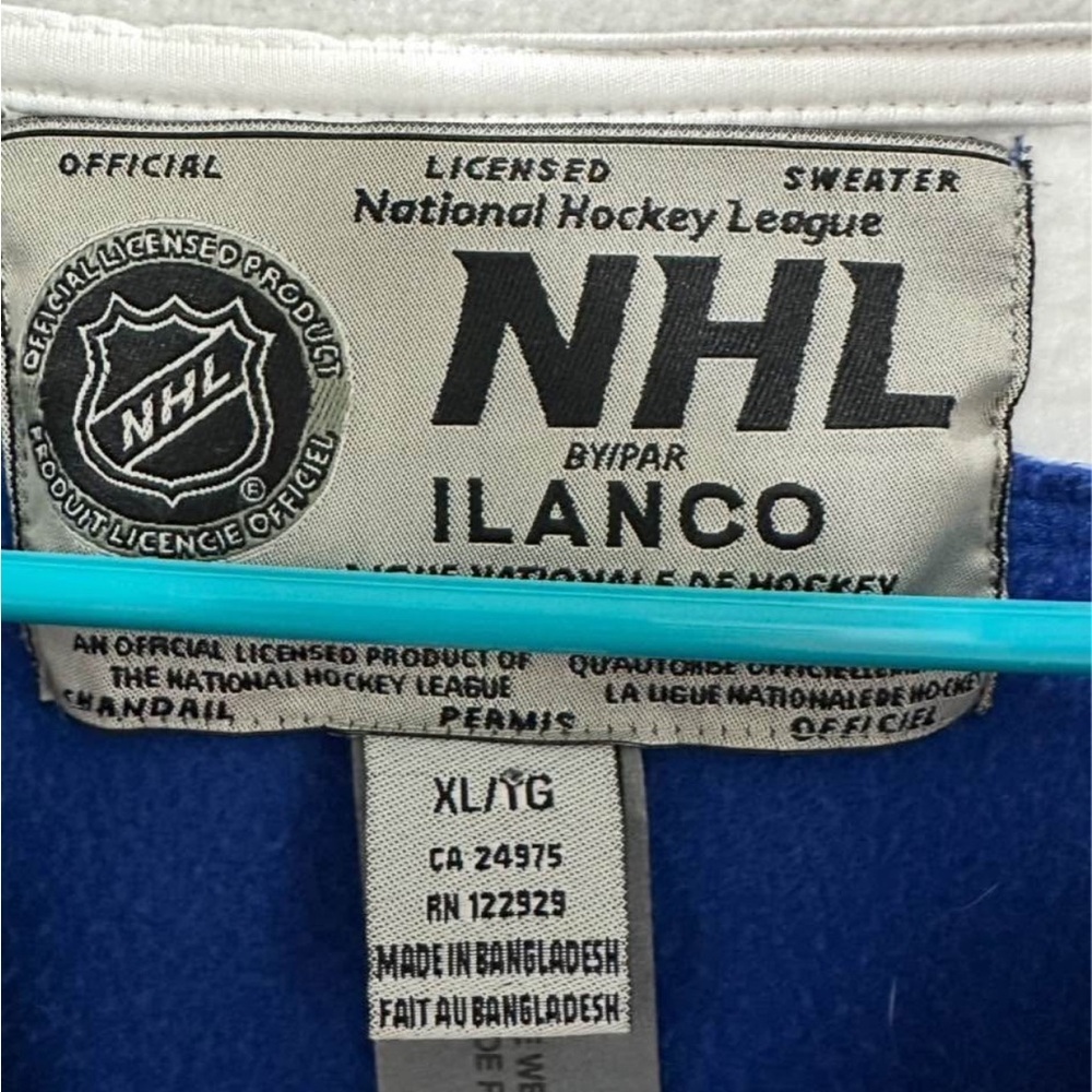 NHL Maple Leafs Sweater Mens XL - Picture 3 of 3